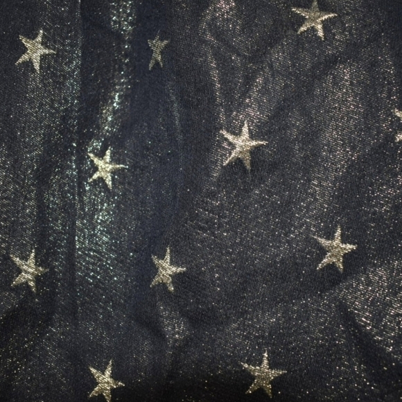 Two Girl's Old Navy Skirts (S6-7) - Picture 8 of 9